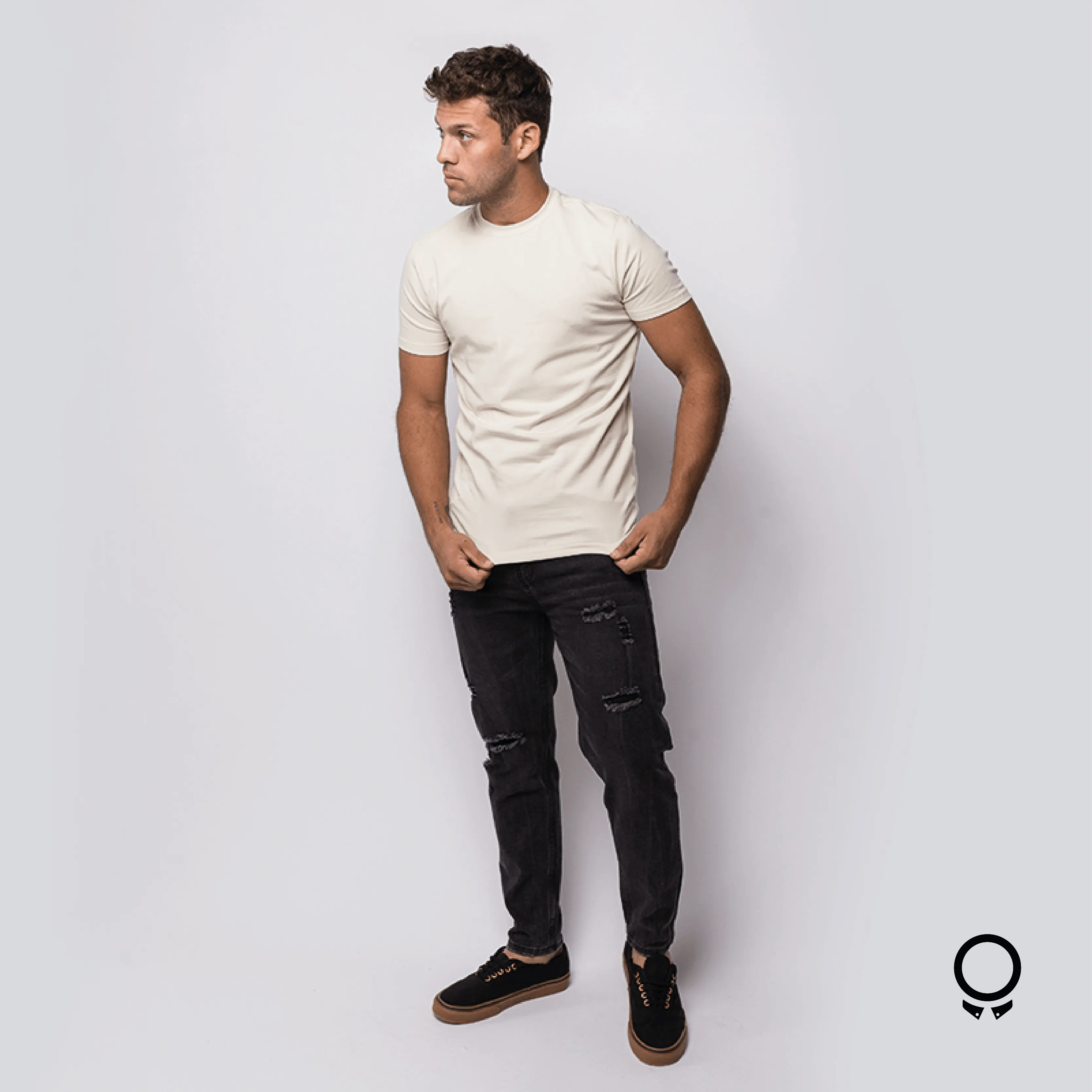 REMERA LIBERATO BASICS PREMIUM TEE BEIGE