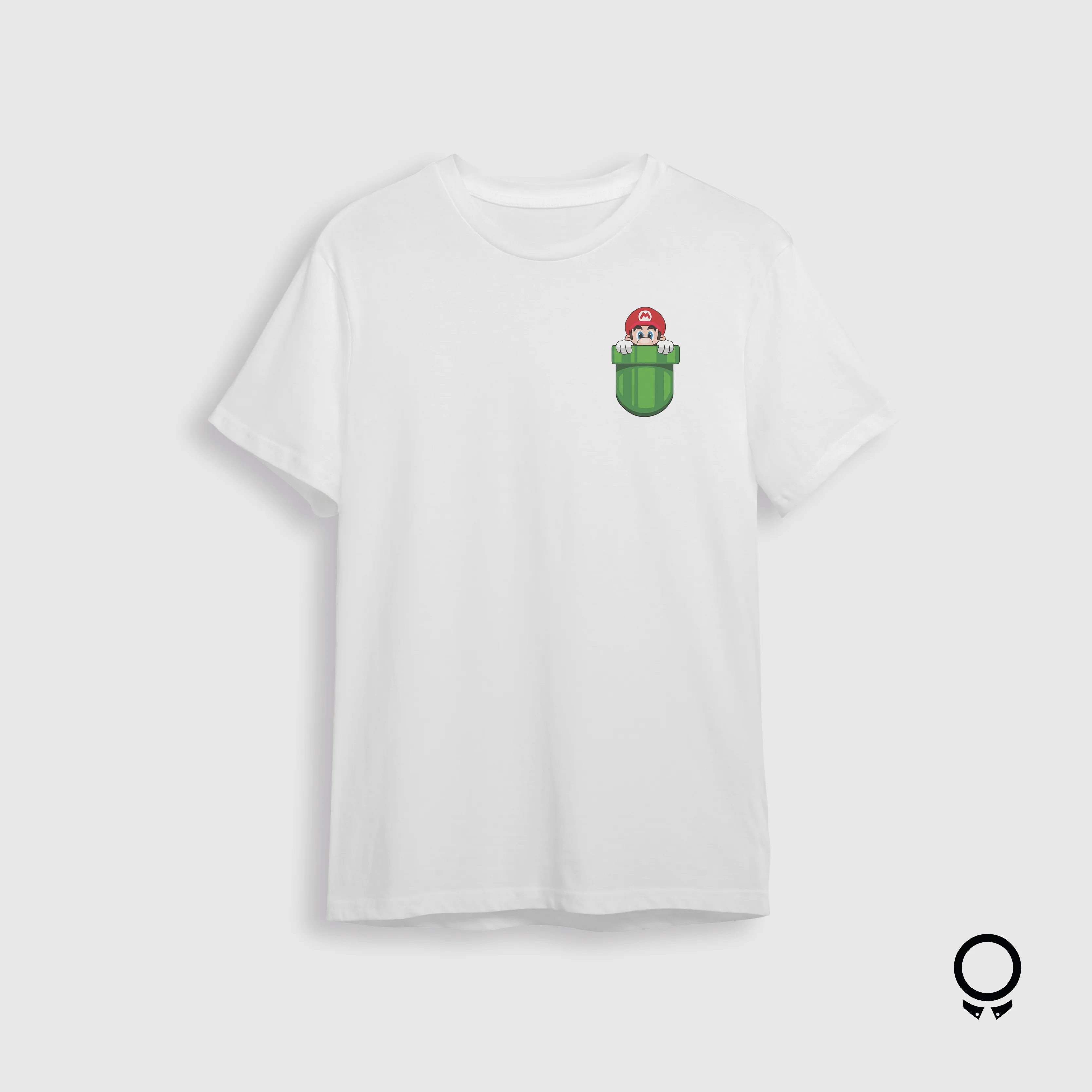REMERA LIBERATO BASICS OVERSIZED BLANCA MARIO BROS