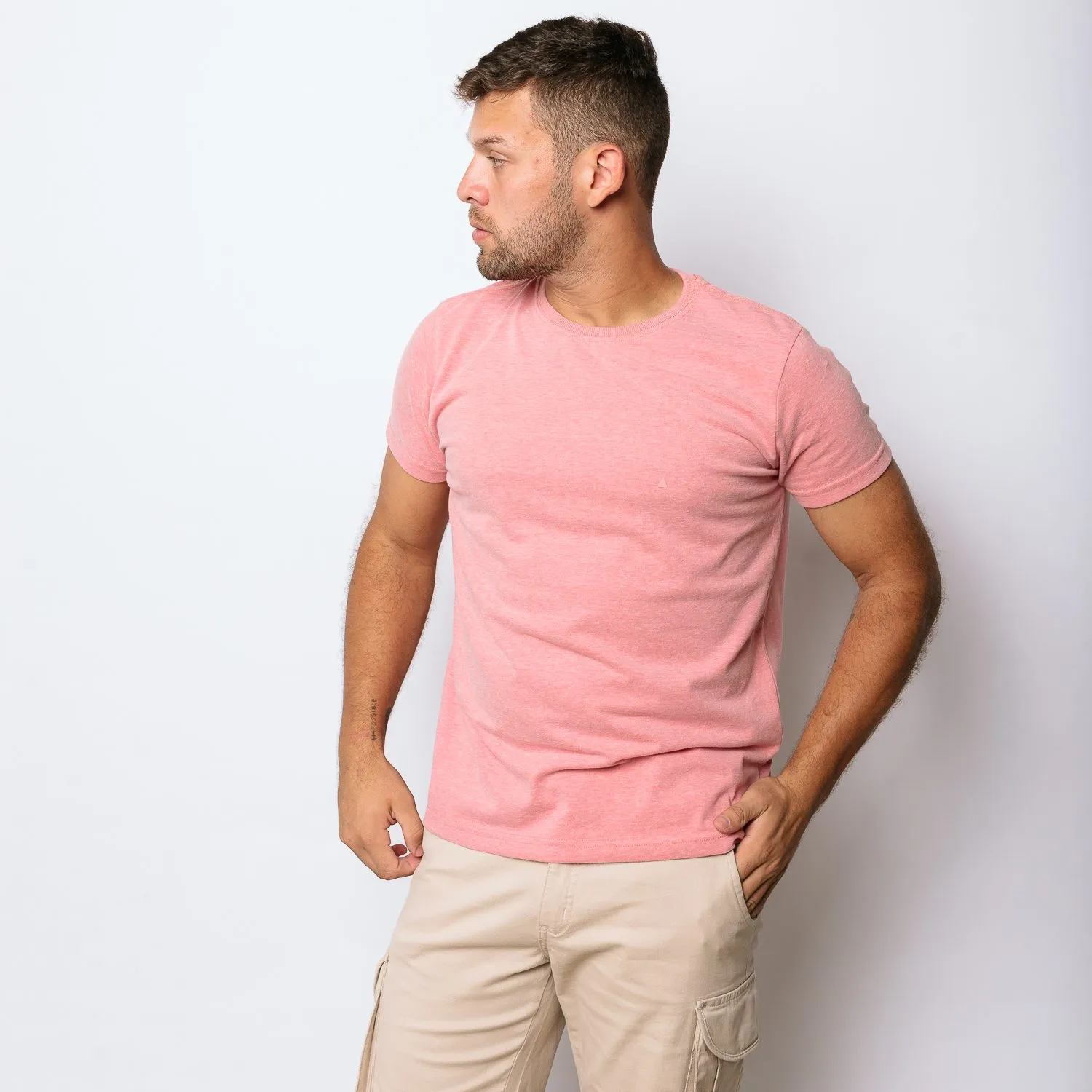 REMERA LIBERATO BASICS REDONDO ROSADA JASPEADA