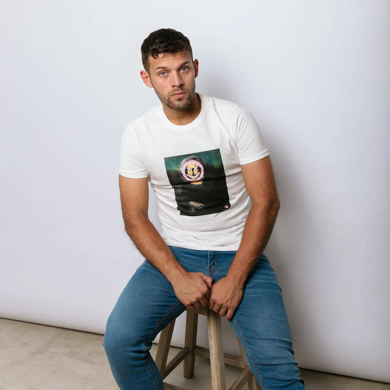 REMERA LIBERATO BASICS REGULAR FIT BLANCA MONALISA