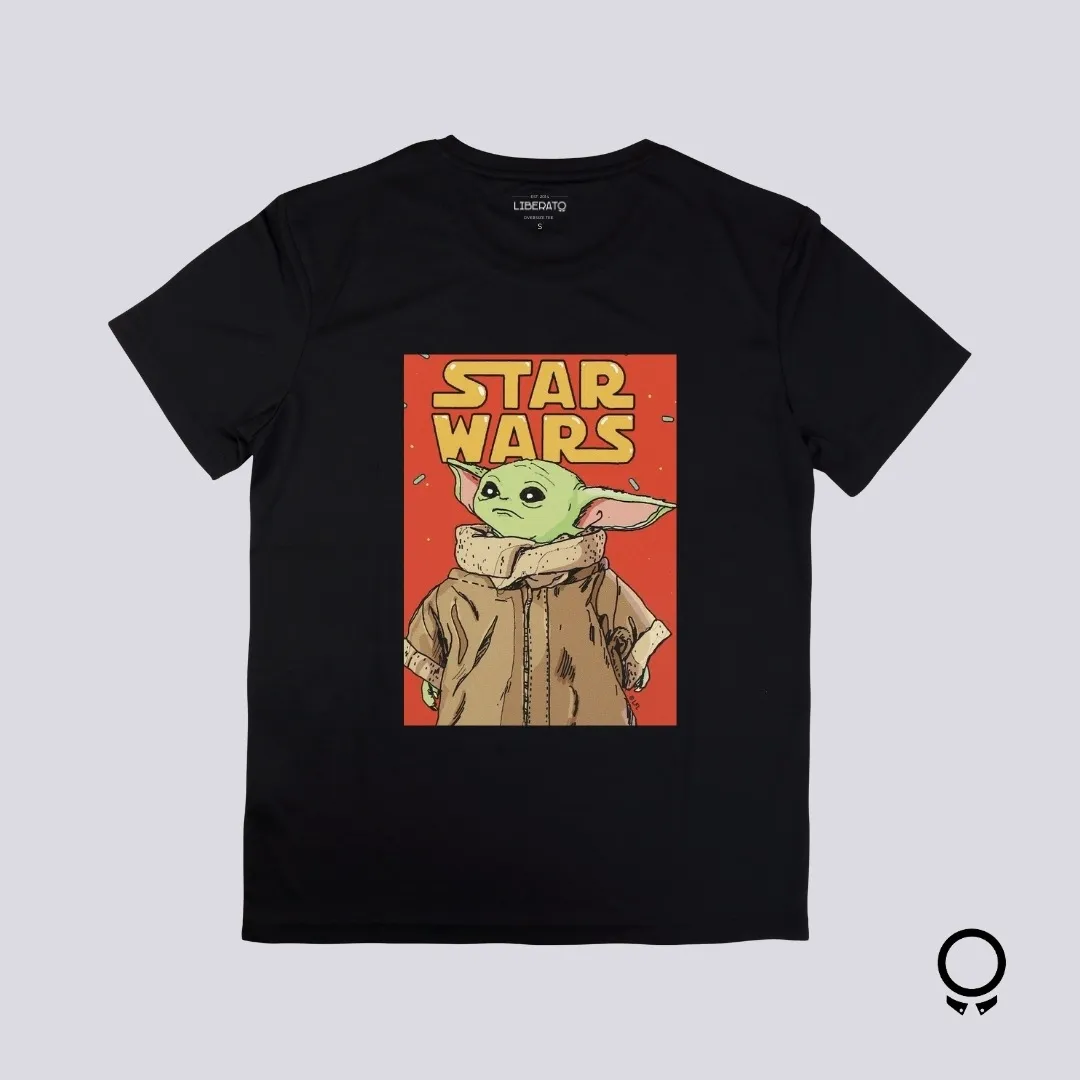 REMERA LIBERATO BASICS REGULAR FIT NEGRA BABY YODA