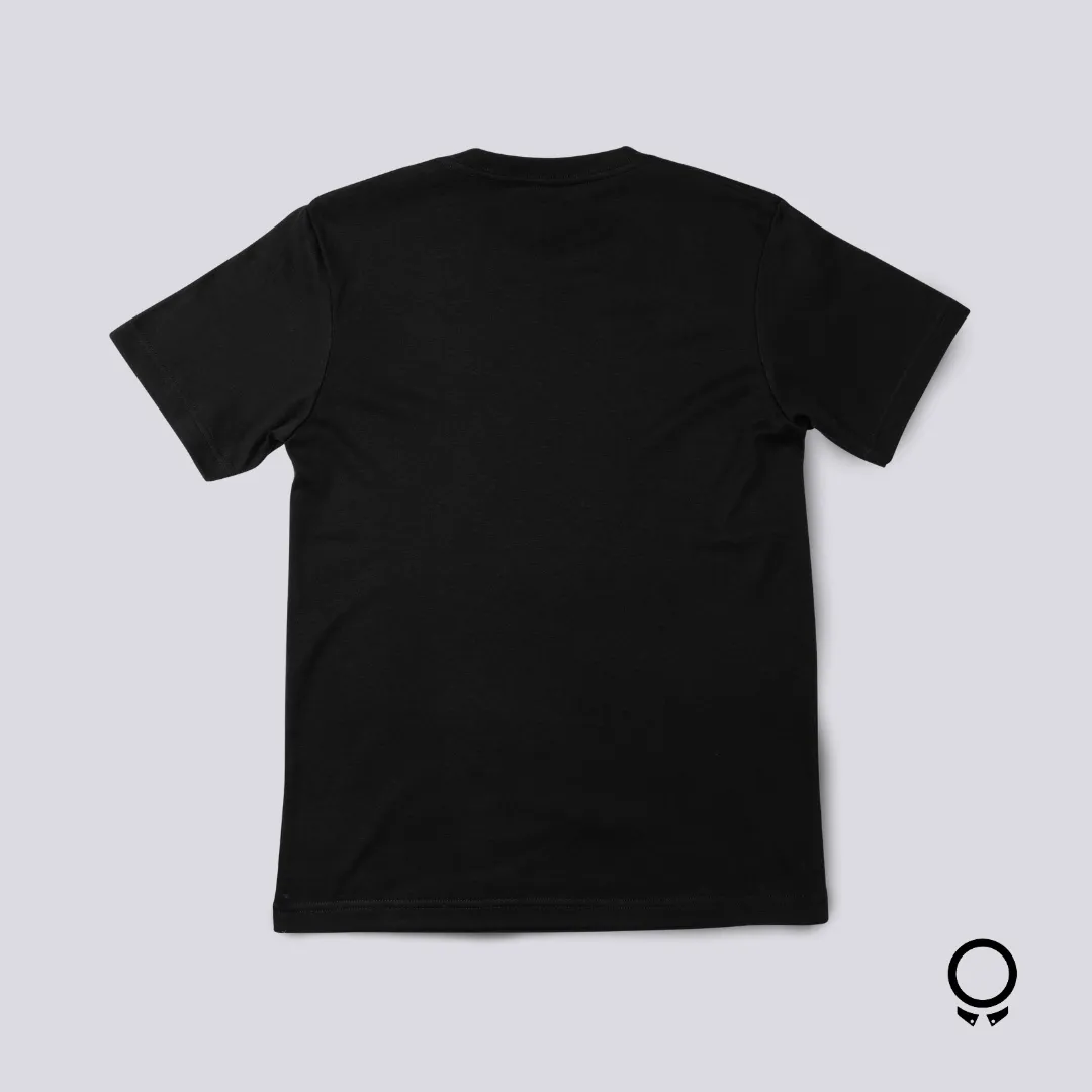 REMERA LIBERATO BASICS REGULAR FIT NEGRA BABY YODA