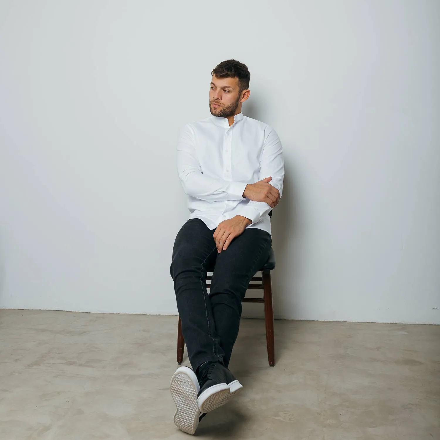 CAMISA LIBERATO BASICS MANGAS LARGAS MAO BLANCA