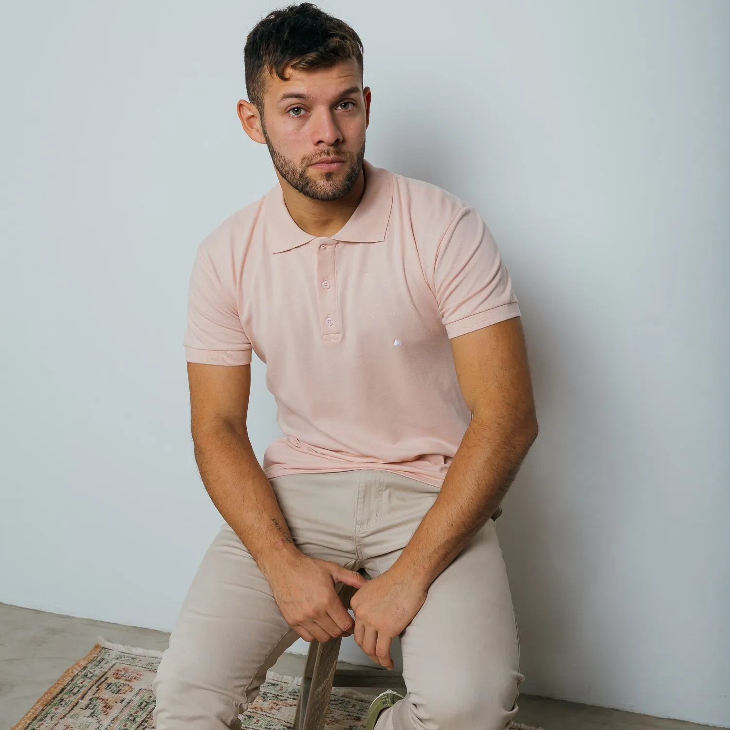 REMERA POLO LIBERATO BASICS ROSADA