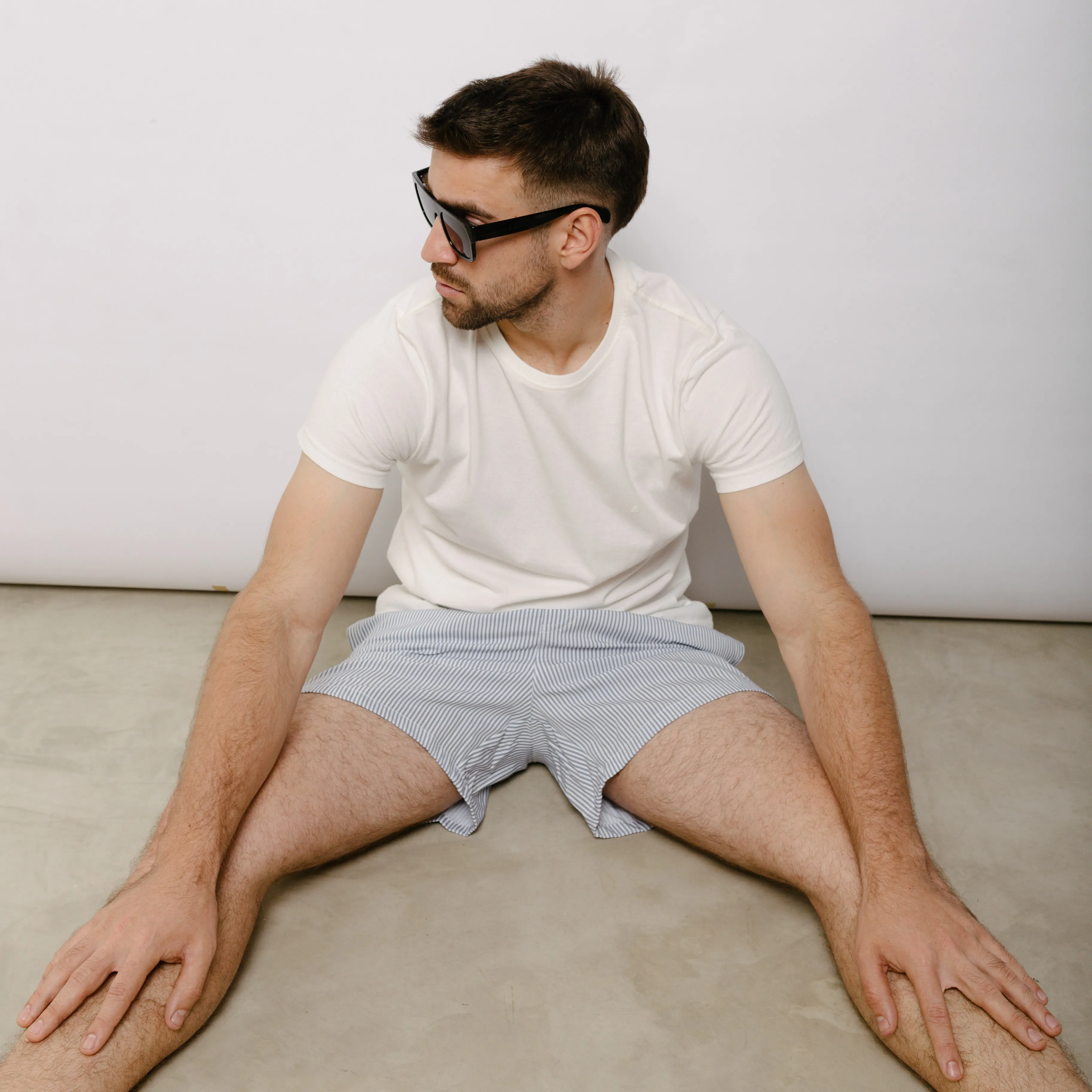 REMERA LIBERATO BASICS PREMIUM TEE BLANCA