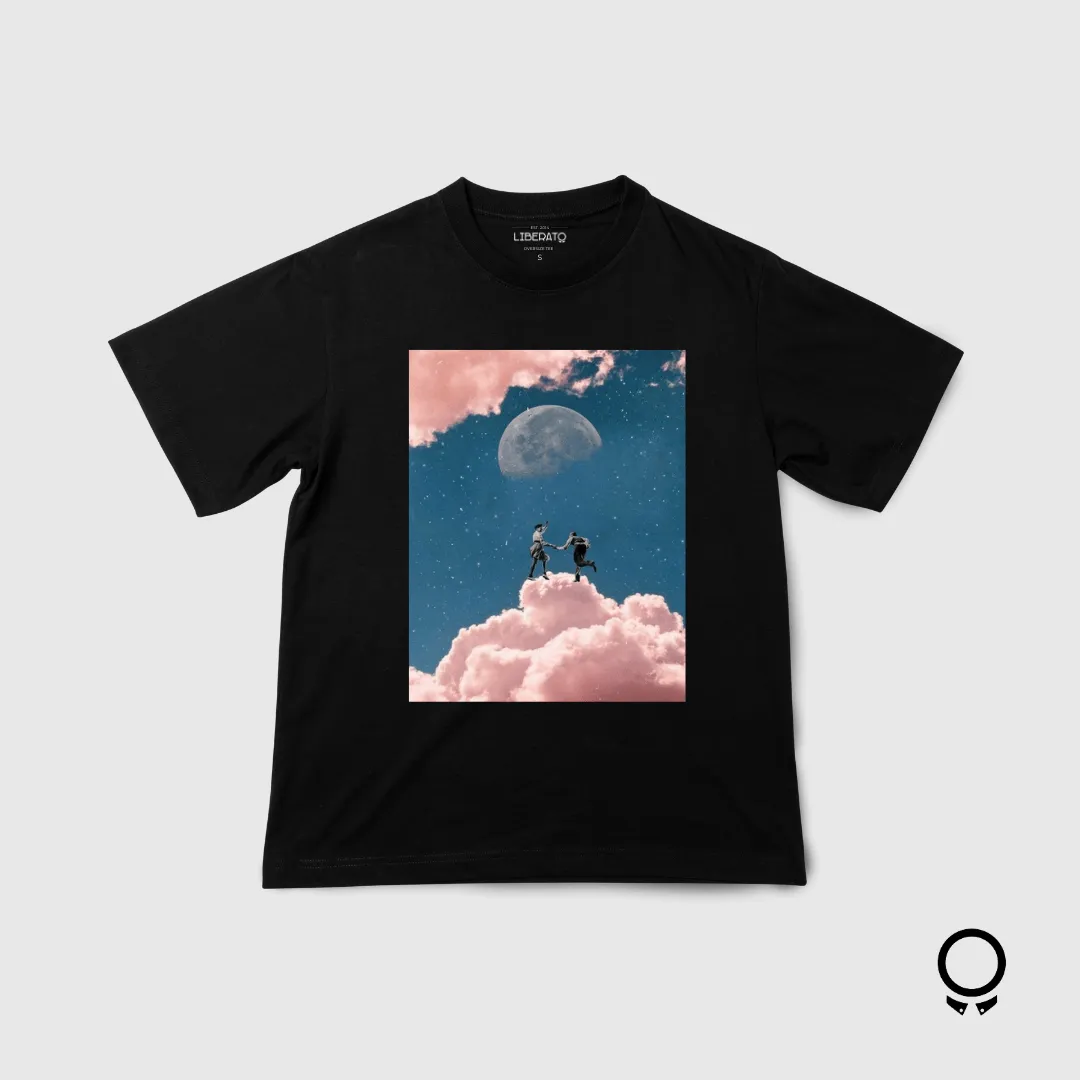REMERA LIBERATO BASICS OVERSIZE NEGRA DANCING IN THE CLOUDS