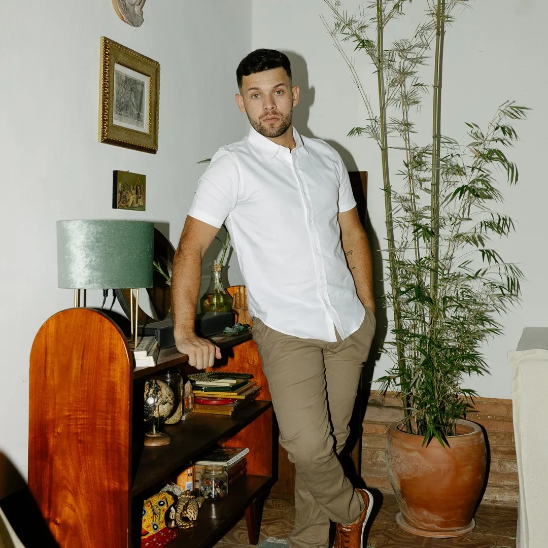 CAMISA LIBERATO BASICS MANGAS CORTAS BLANCA