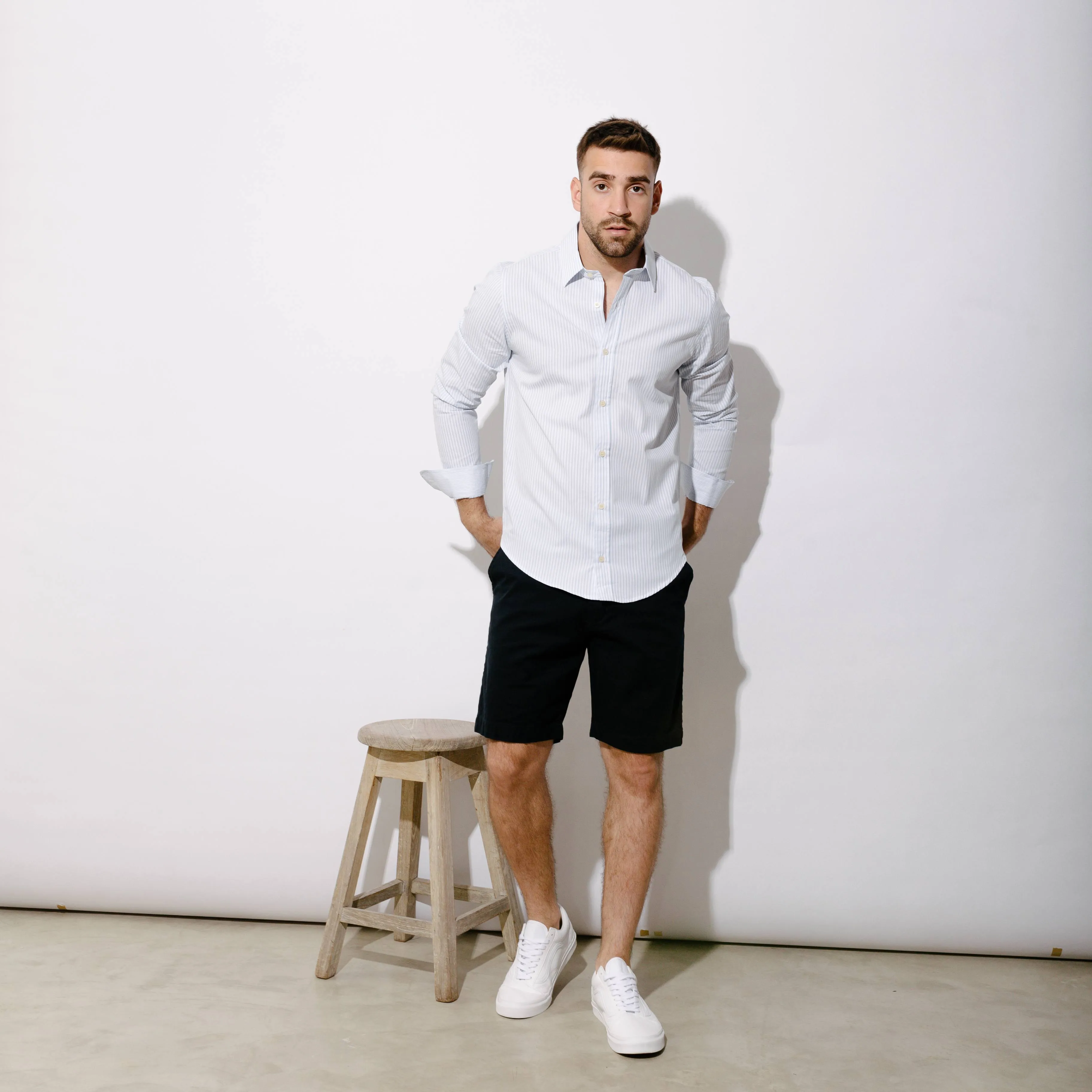 CAMISA LIBERATO BASICS MANGAS LARGAS BLANCA RAYAS CELESTE