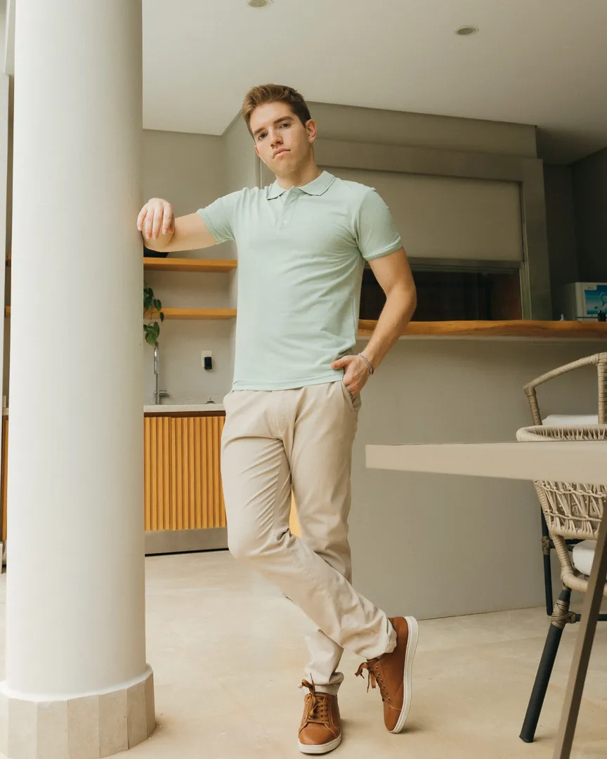 REMERA LIBERATO BASICS CUELLO POLO VERDE