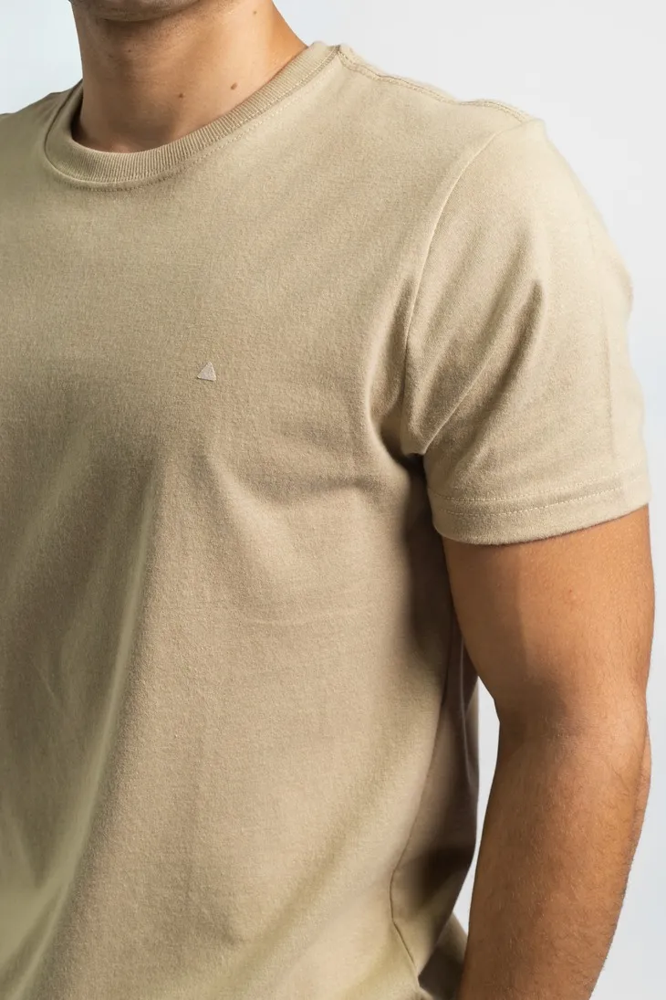 REMERA LIBERATO BASICS REGULAR FIT VERDE