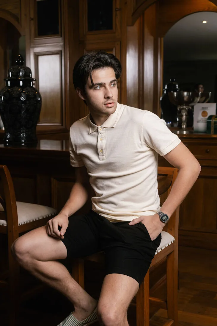 REMERA LIBERATO BASICS POLO BEIGE