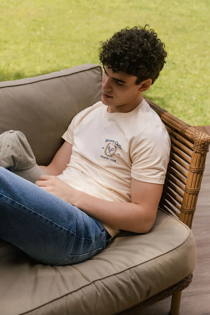 REMERA LIBERATO BASICS REGULAR FIT BEIGE MONTE CARLOS COUNTRY CLUB