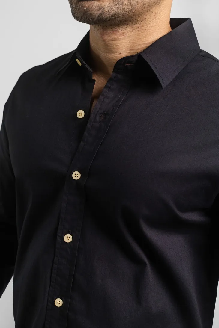 CAMISA LIBERATO BASICS MANGAS LARGAS NEGRA