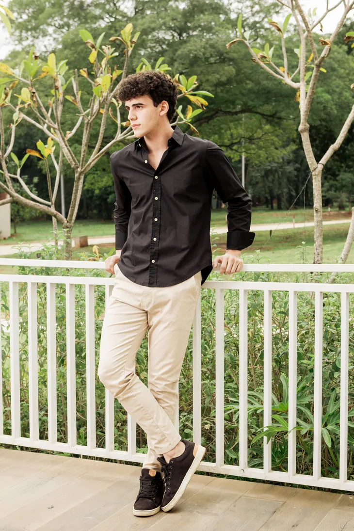 CAMISA LIBERATO BASICS MANGAS LARGAS NEGRA