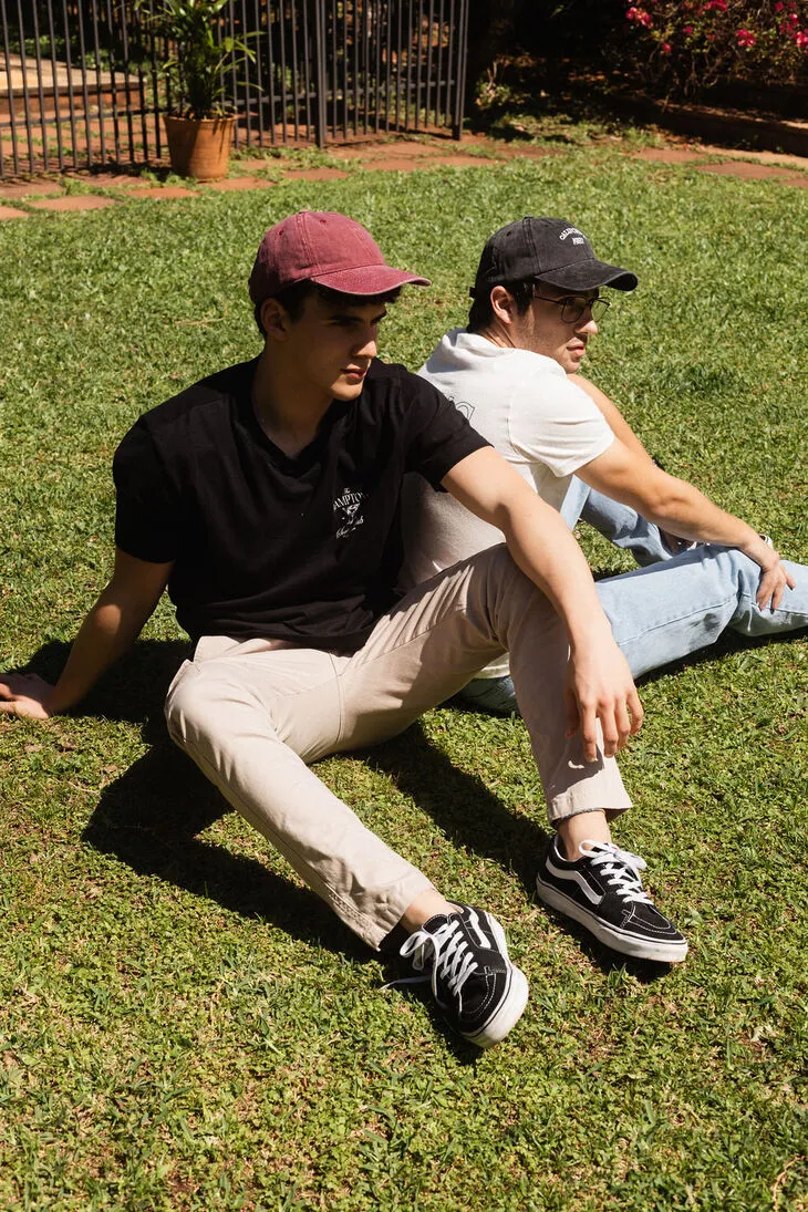 REMERA LIBERATO BASICS OVERSIZE NEGRA THE HAMPTONS SOCIAL CLUB