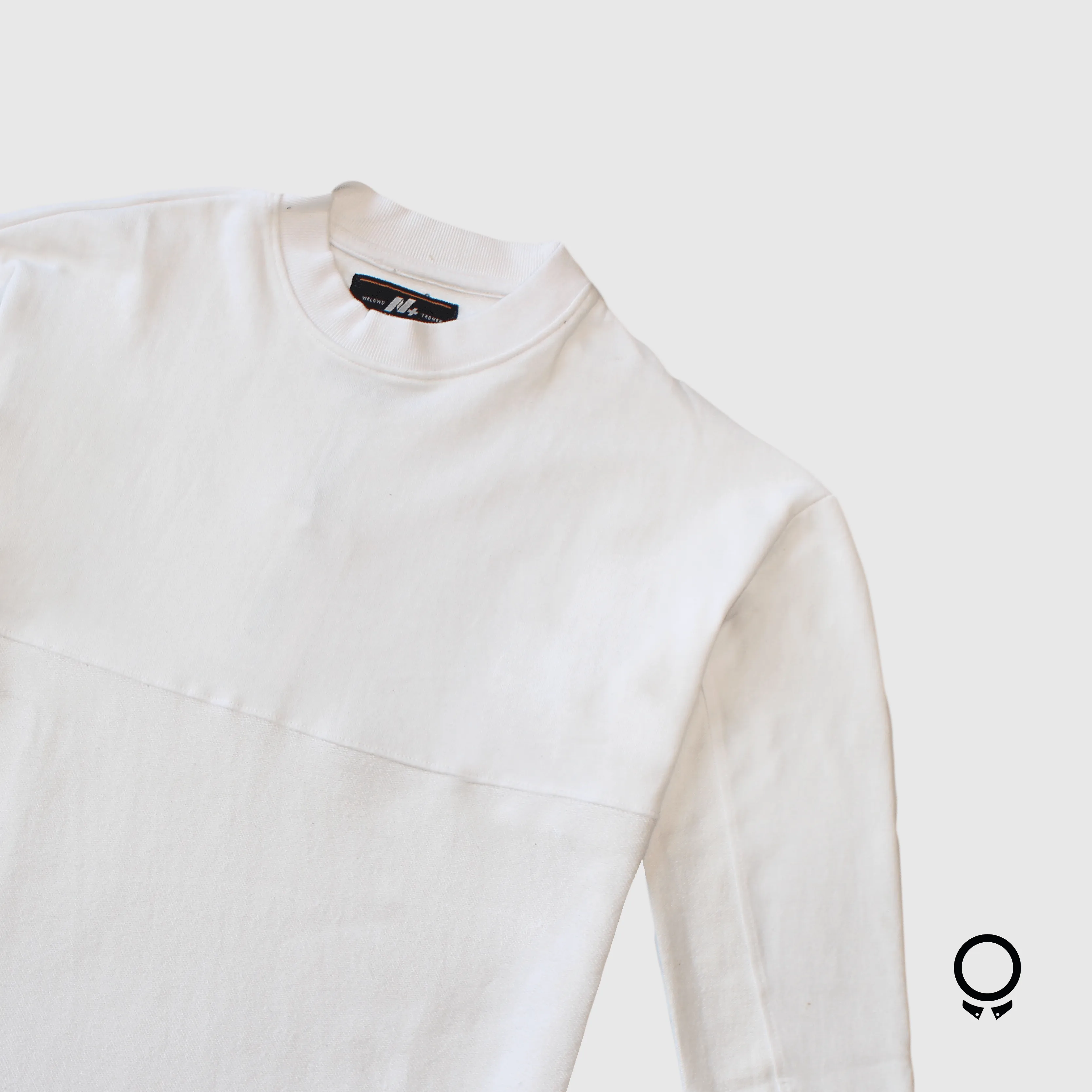 SUDADERA N+ PEDRO WHITE