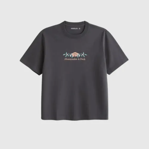 REMERA ABERCROMBIE FLOWERS MARRON OSCURO