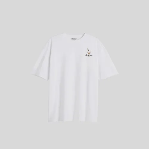 Remera Liberato Oversize Marfil Dive In