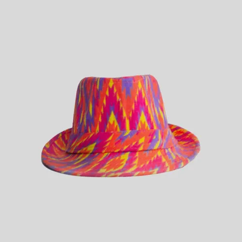 Sombrero Liberato Fucsia Con Lila
