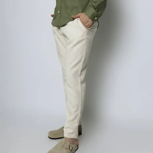 PANTALON CHINO LIBERATO DE LINO NATURAL