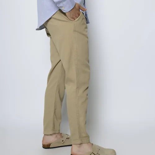 PANTALON CON GOMA LIBERATO DE LINO KAKHI