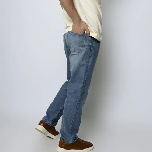 JEANS RECTO LIBERATO CELESTE