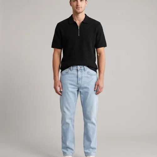 REMERA ABERCROMBIE POLO CON CIERRE NEGRA
