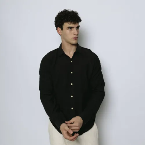 CAMISA LIBERATO MANGAS LARGAS NEGRA