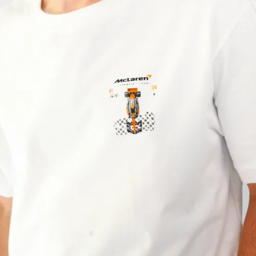 REMERA LIBERATO OVERSIZE MARFIL MCLAREN RACING