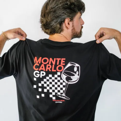REMERA LIBERATO OVERSIZE NEGRA MONTE CARLOS GP