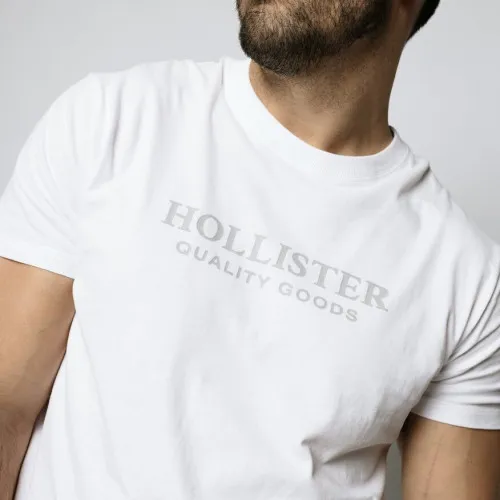 REMERA HOLLISTER REGULAR FIT BLANCA