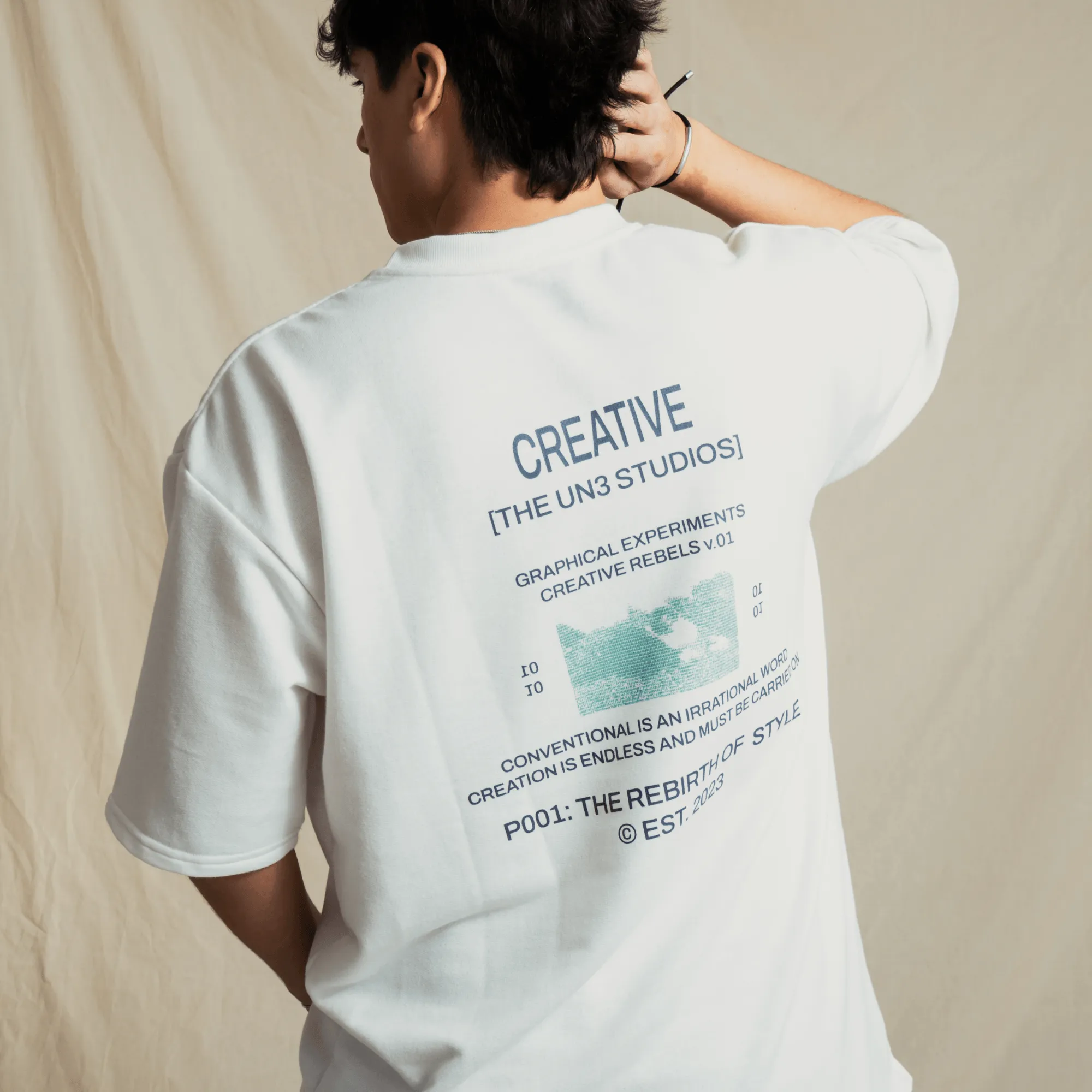 REMERA OVERSIZE UNDISTURB3D WHITE 250 GSM THE UN3 STUDIOS