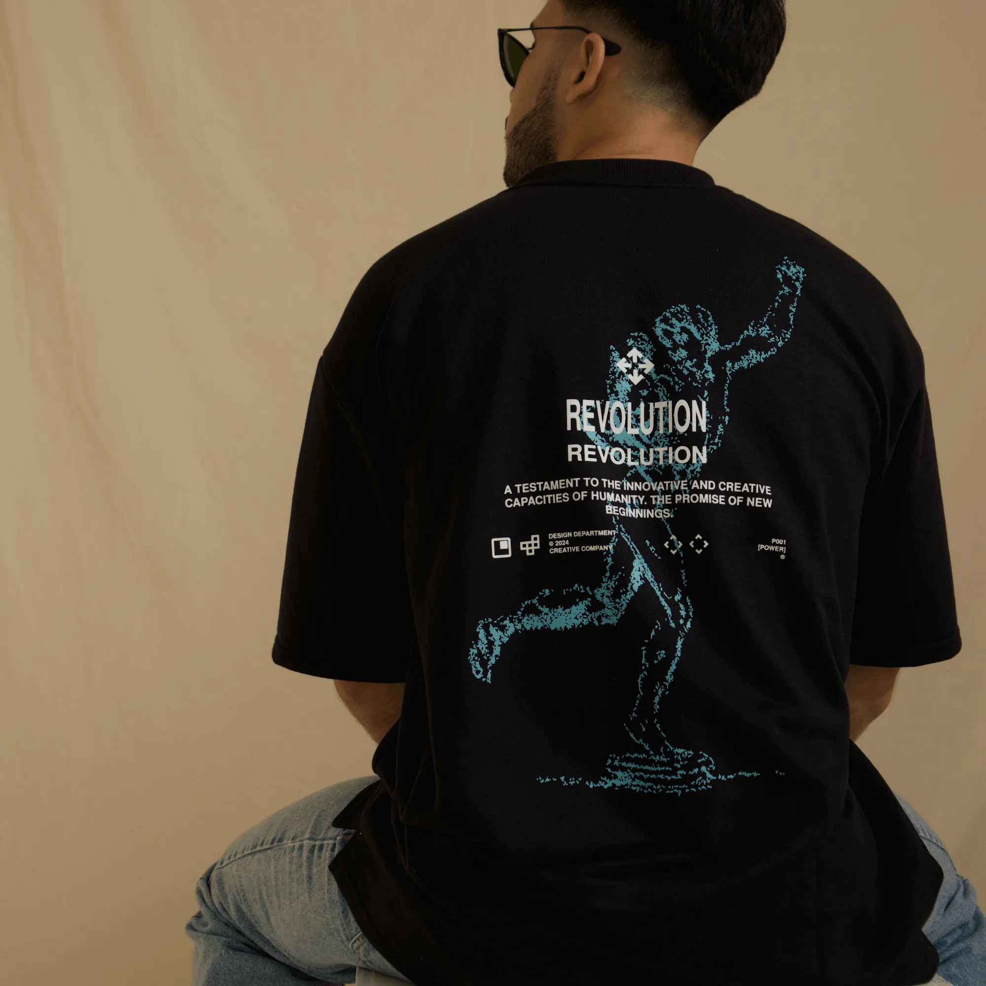 REMERA OVERSIZE UNDISTURB3D BLACK 250 GSM REVOLUTION