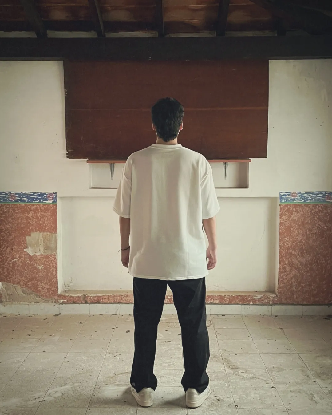 REMERA OVERSIZE UNDISTURBD3 250 GSM BASICS WHITE