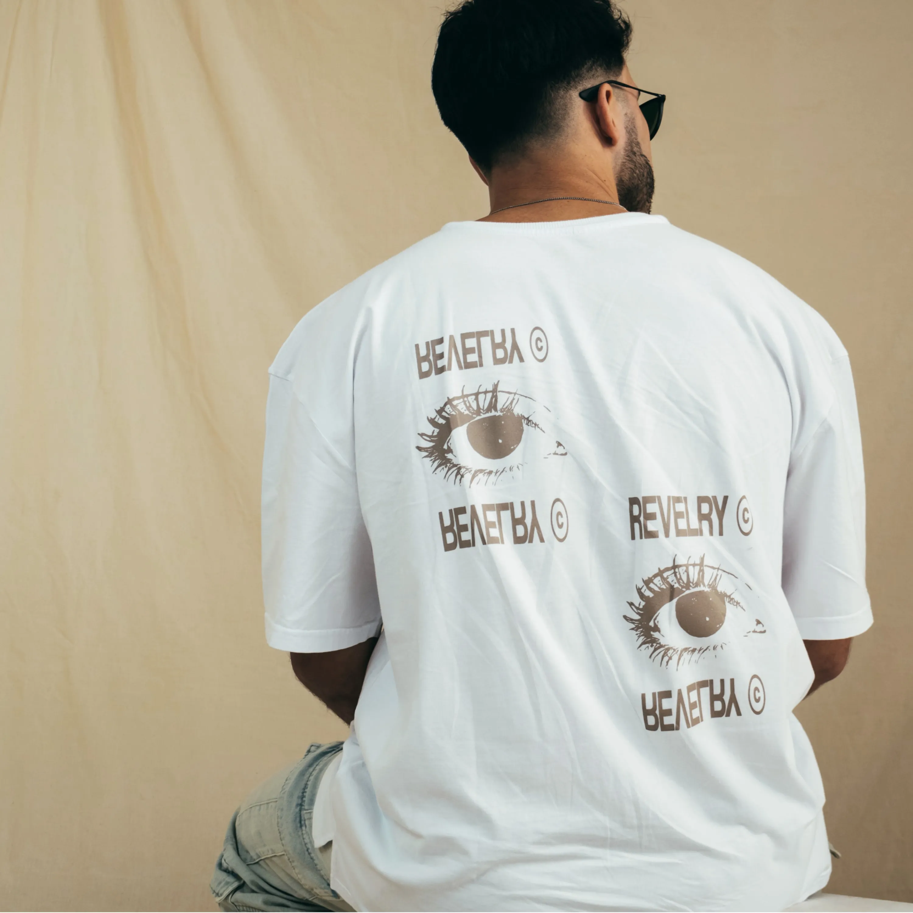 REMERA UNDISTURB3D OVERSIZE  REVELRY 170 GSM WHITE