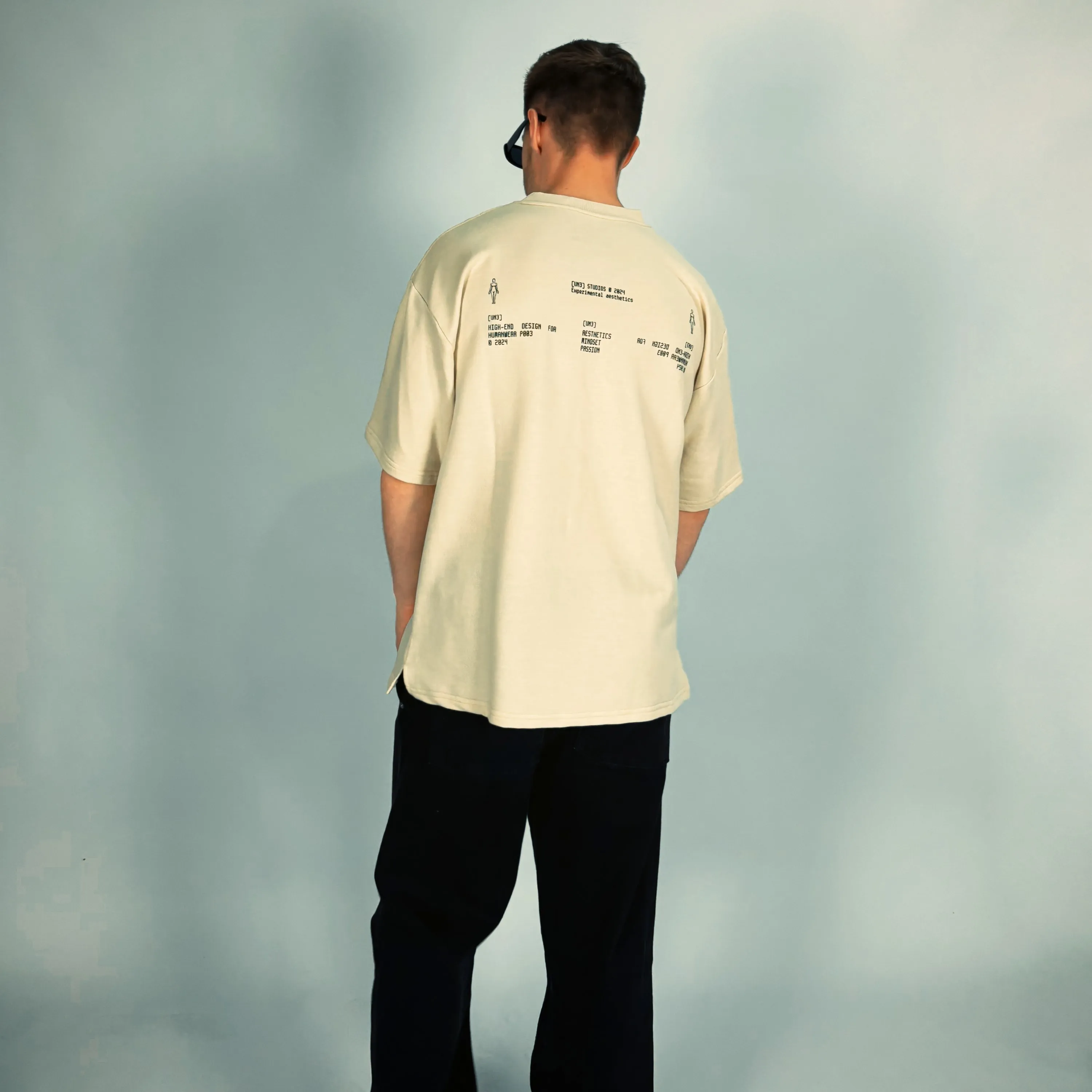 REMERA UNDISTUR3D HUMAN 250 GSM CREAM