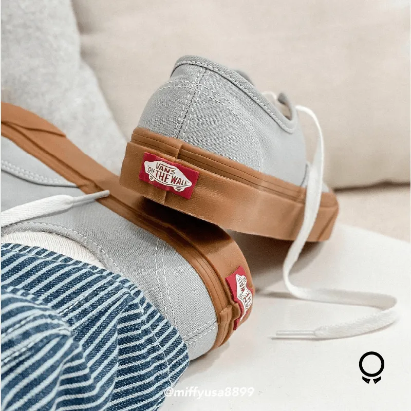 ZAPATO VANS AUTHENTIC GRIS