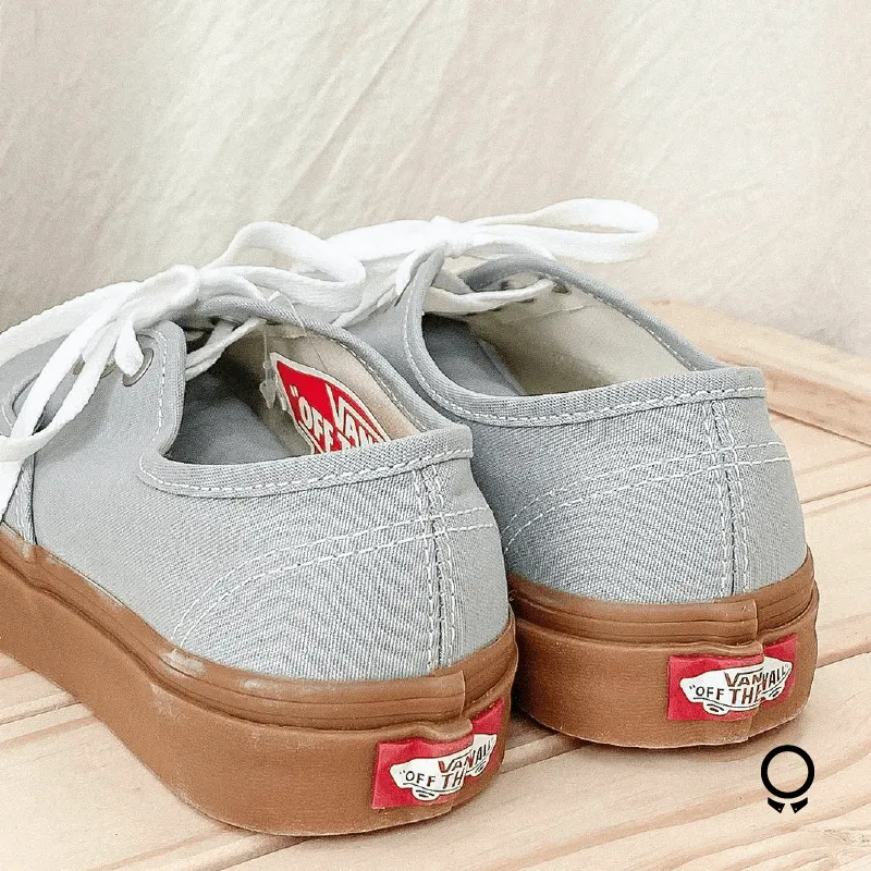 ZAPATO VANS AUTHENTIC GRIS
