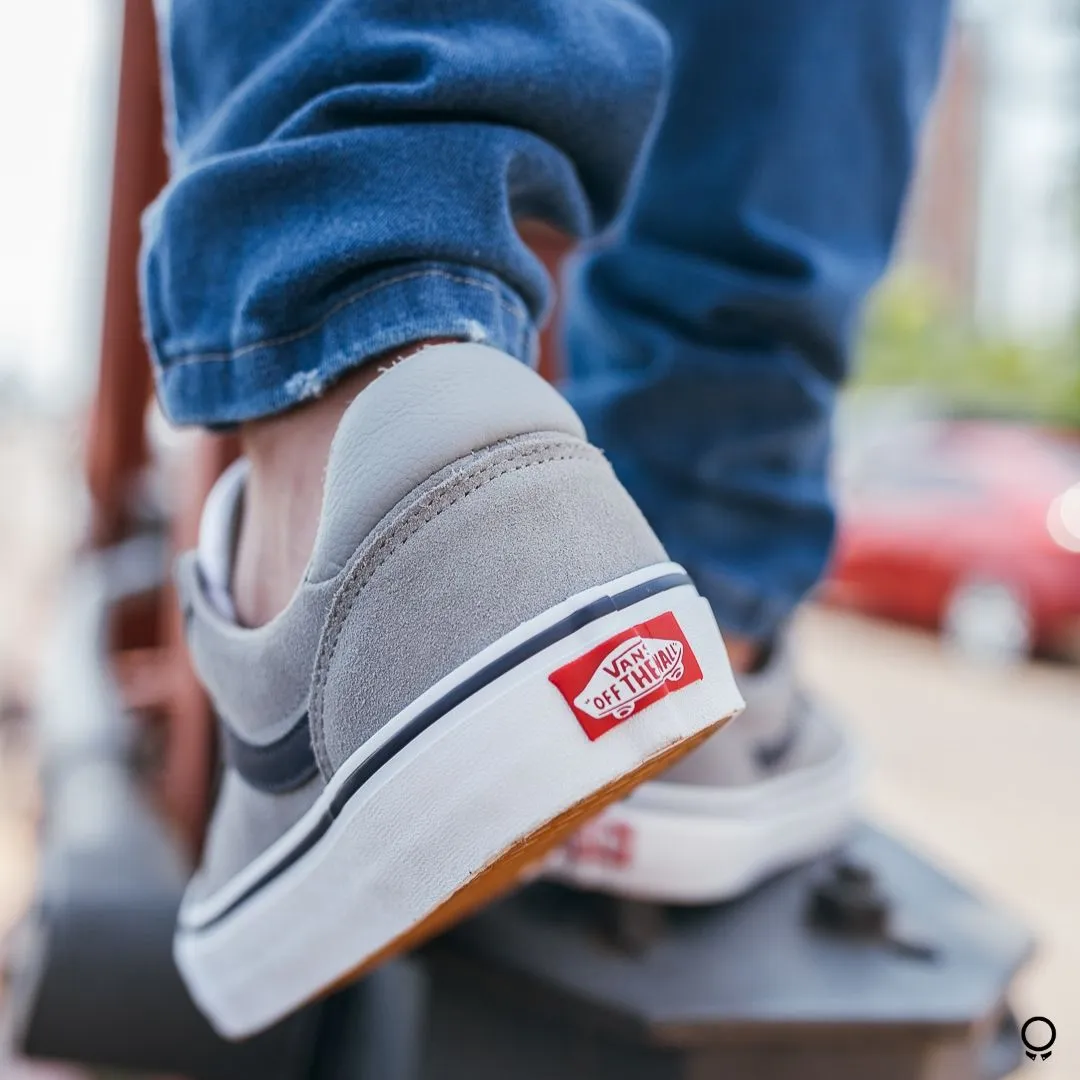 ZAPATO VANS WARD DELUXE GRIS
